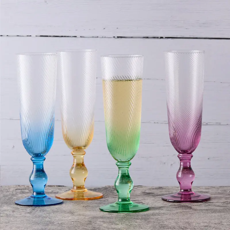 Anton Studio Swirl Champagne Flutes – Set Of 4 1