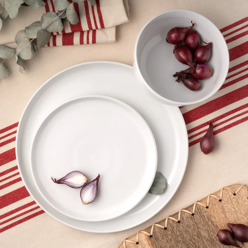 Godinger Brentwood Porcelain Tableware – 12-Piece Set 1