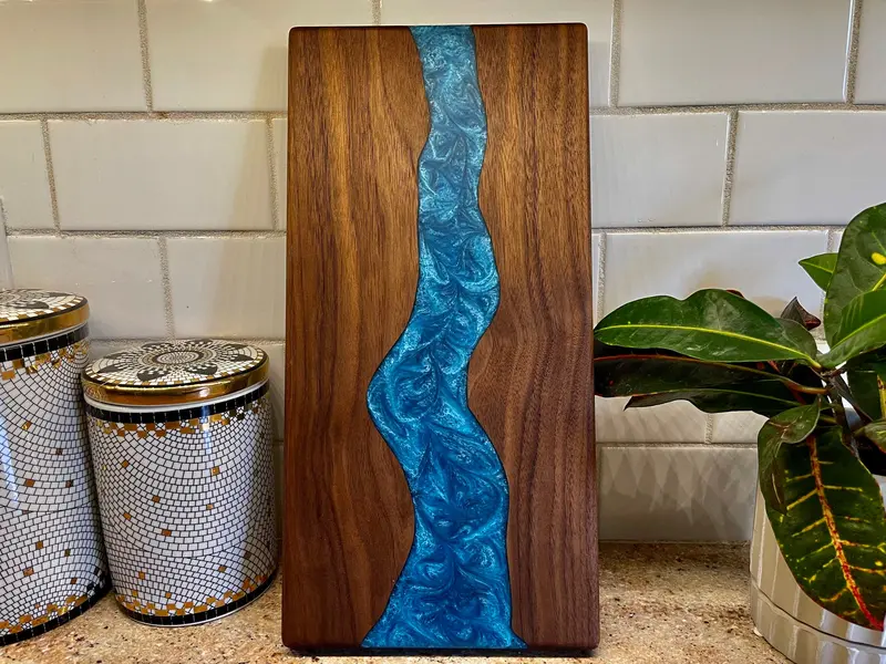 Handcrafted Walnut Epoxy River Charcuterie Board – Custom Engraved Serving Platter 1