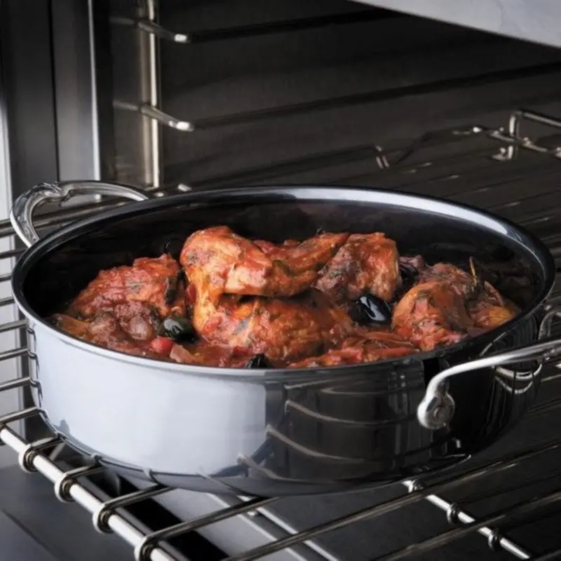 Hestan Nanobond 3.5-Quart Titanium Sauteuse With Cover 1