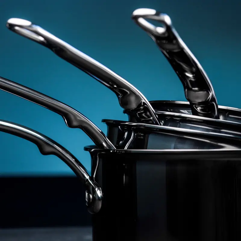 Hestan Nanobond Titanium Saucepan With Lid 1