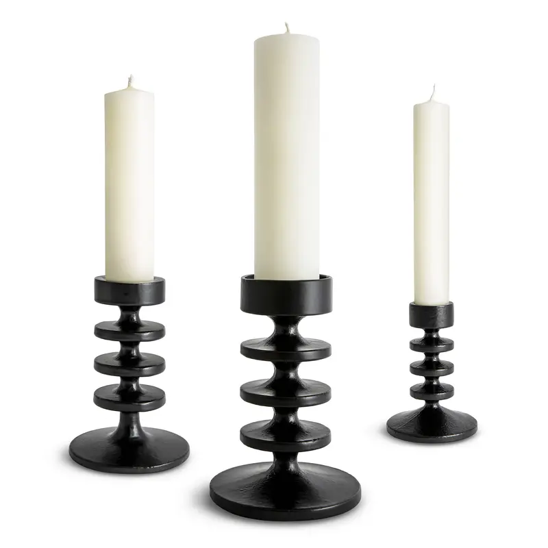 Hobart Decorative Candlestick Set – Three-Piece 1