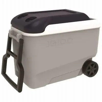 Igloo Maxcold 40-Quart Wheeled Insulated Ice Chest 1