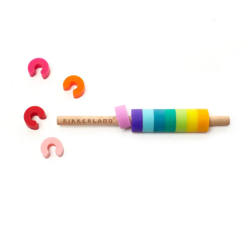 Kikkerland Rainbow Silicone Drink Markers – 12-Piece Reusable Cup Identifier Set 1