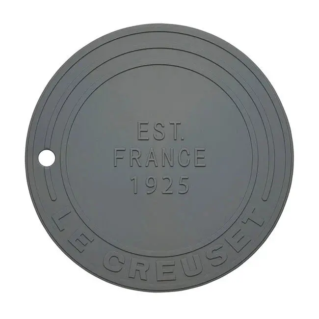 Le Creuset 8-Inch Silicone Trivet In Oyster 1