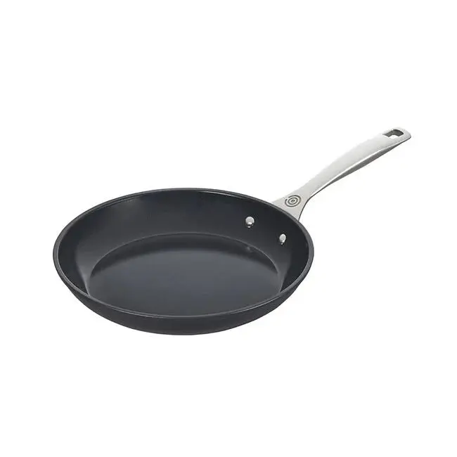 Le Creuset Essential Ceramic Nonstick 8-Inch Fry Pan – Oven-Safe 1