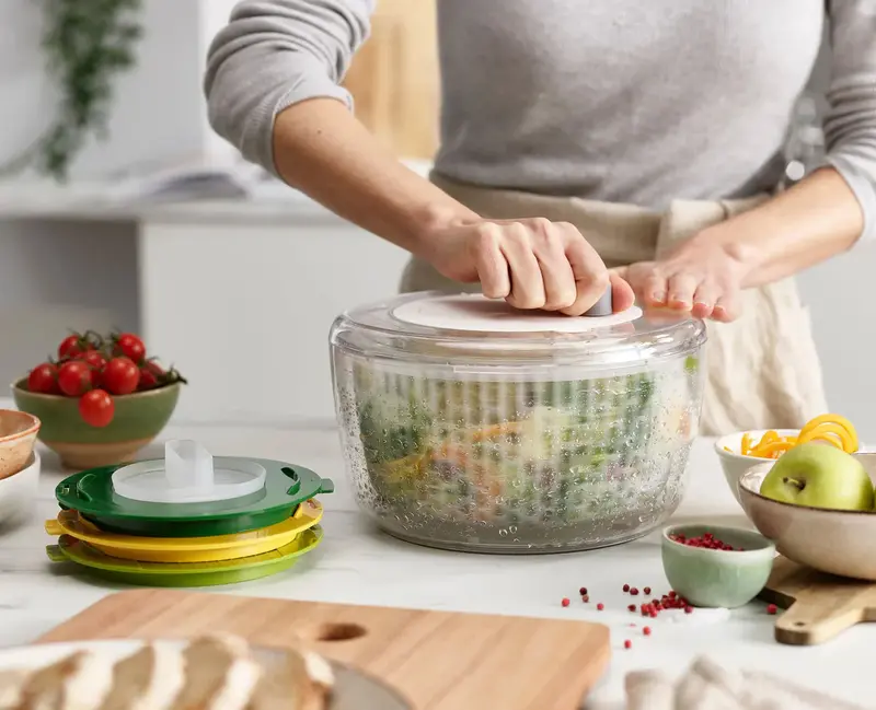 Multi-Prep 4-Piece Salad Prep Set With Mixing Bowls & Tools 1