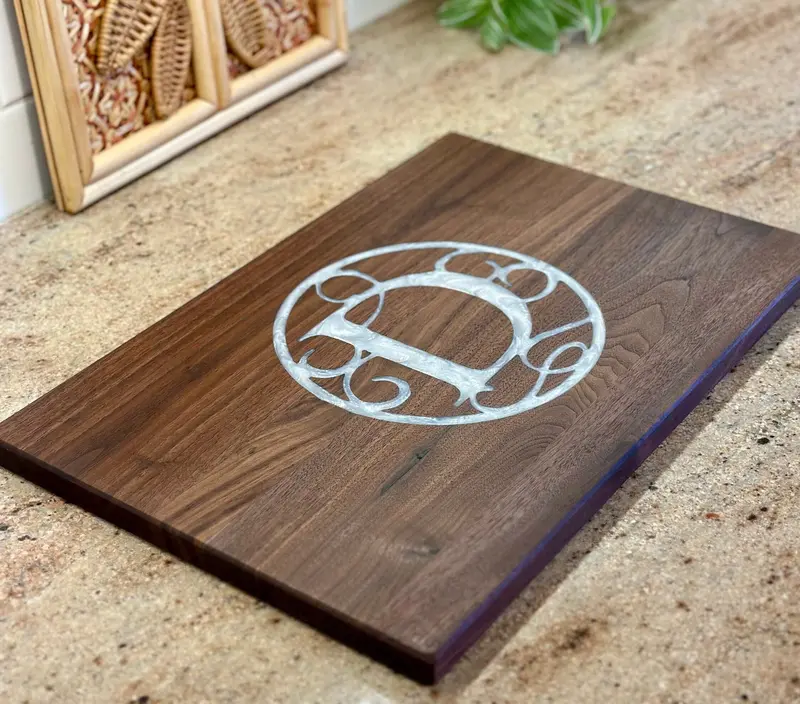 Personalized Walnut Epoxy Cutting Board – Reversible Kitchen Serving Platter 1
