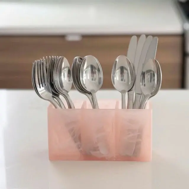 Rose Haven Resin Utensil Organizer – Functional Kitchen Caddy 1