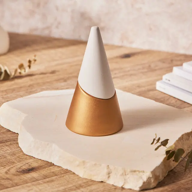 Serene House Aspen Ceramic Passive Oil Diffuser 1
