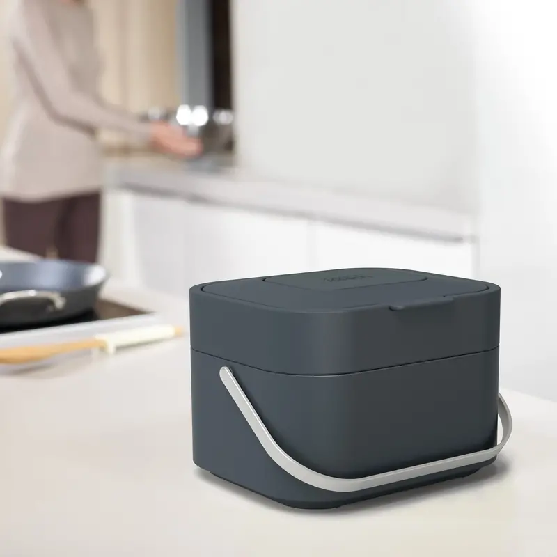Stack 4-Tier Compost And Food Waste Bin In Graphite Finish 1
