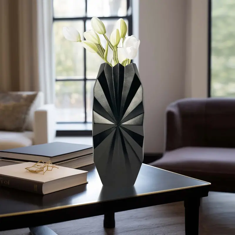 Udine Black Oversized Metal Vase – Blu By Sabavi Home 1