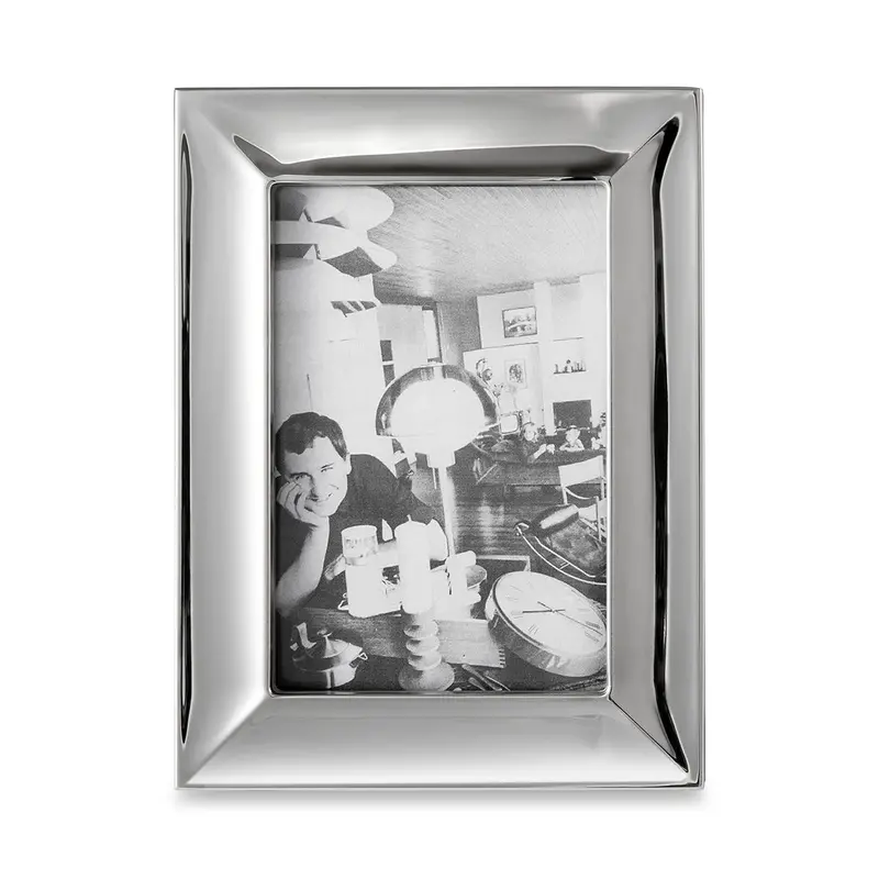Vale Slim-Fit 6X4 Inch Photo Frame – Modern Wooden Design 1