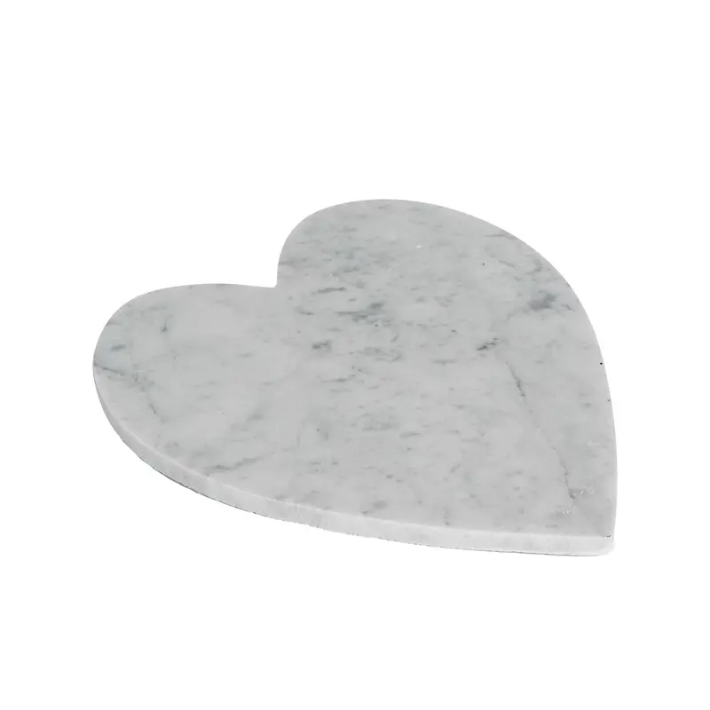 White Marble Chopping Board – 27Cm X 25Cm Heart-Shaped 1