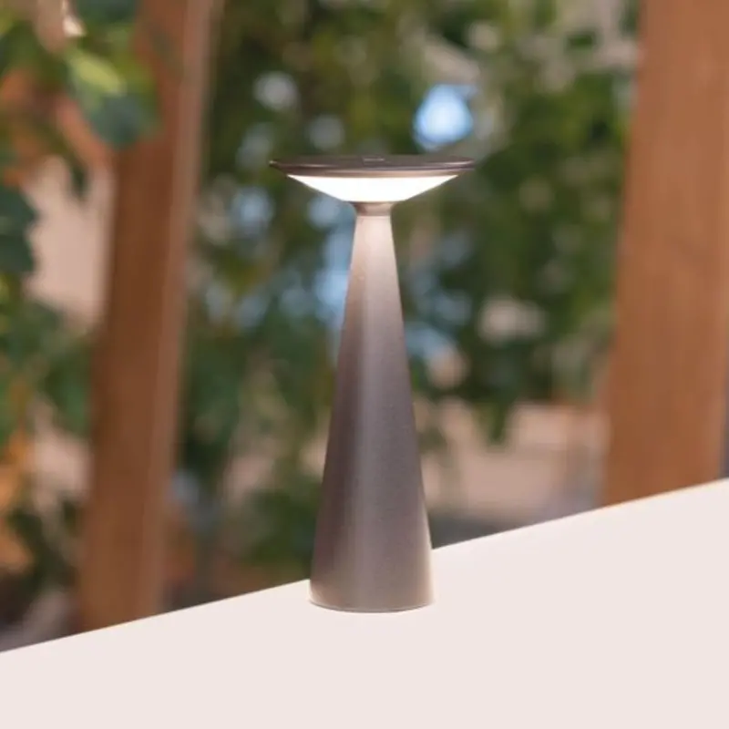 Zafferano Damina – Rechargeable Cordless Table Lamp With Modern Design 1