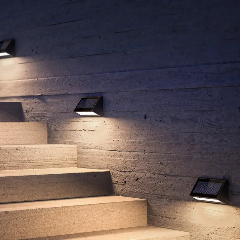 Zafferano Klewe Ecostep Solar Wall Light – Cordless & Eco-Friendly 1