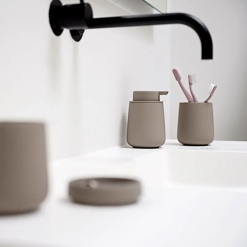 Zone Denmark Nova One Bathroom Set: Soap Dispenser & Toothbrush Mug 1