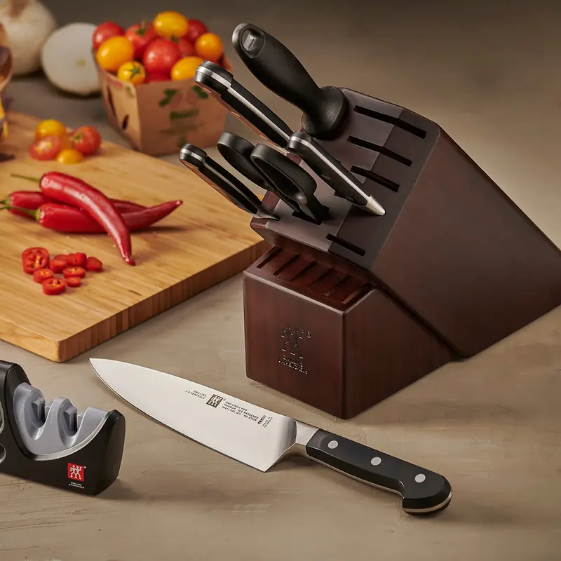 Zwilling Pro 7-Piece Knife Block Set – No Self-Sharpening 1